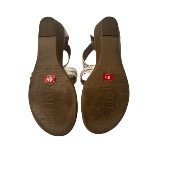 Rialto Cream Sandals Size 9 1/2M - Picture 5 of 6